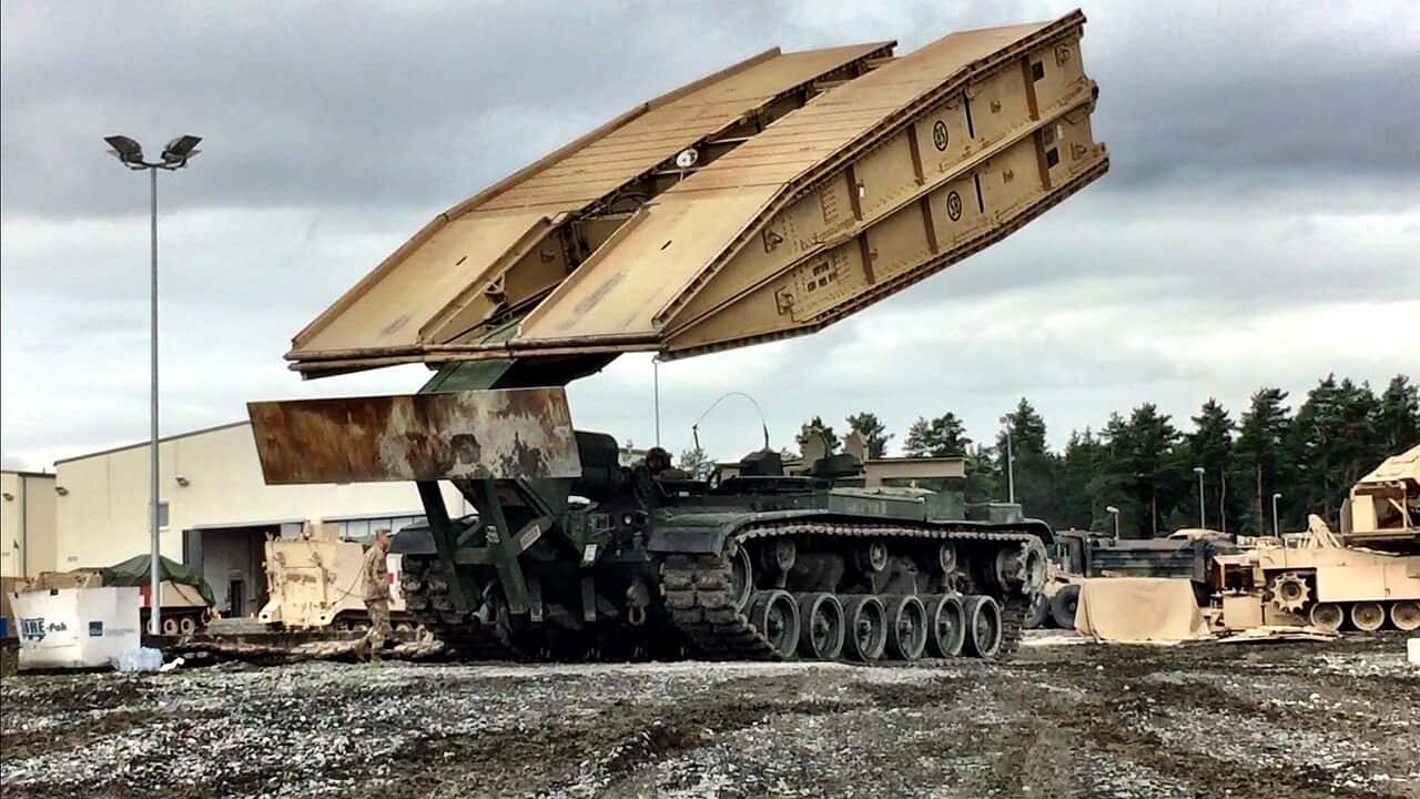 armored bridge layer, bridge, layer, military, army, marines, deployment, laying, armed forces, action, weapon, desert, armored, outdoor, protection, tank, nature, track, transportation, war, heavy, obstacle