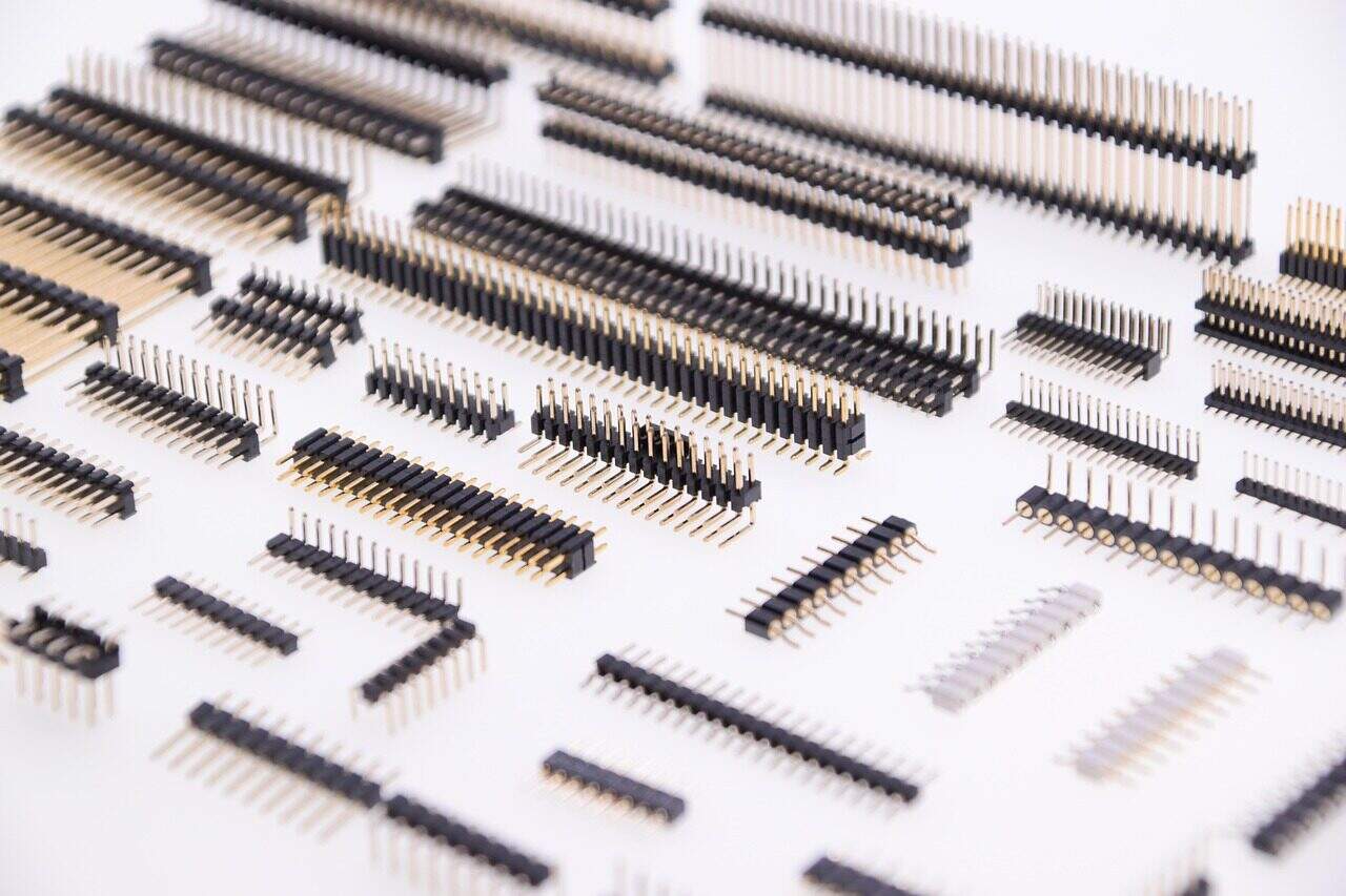 電子コネクター、公共席、電子製品、黒色、電気めっき、電気伝導、銅、プラスチックセメント