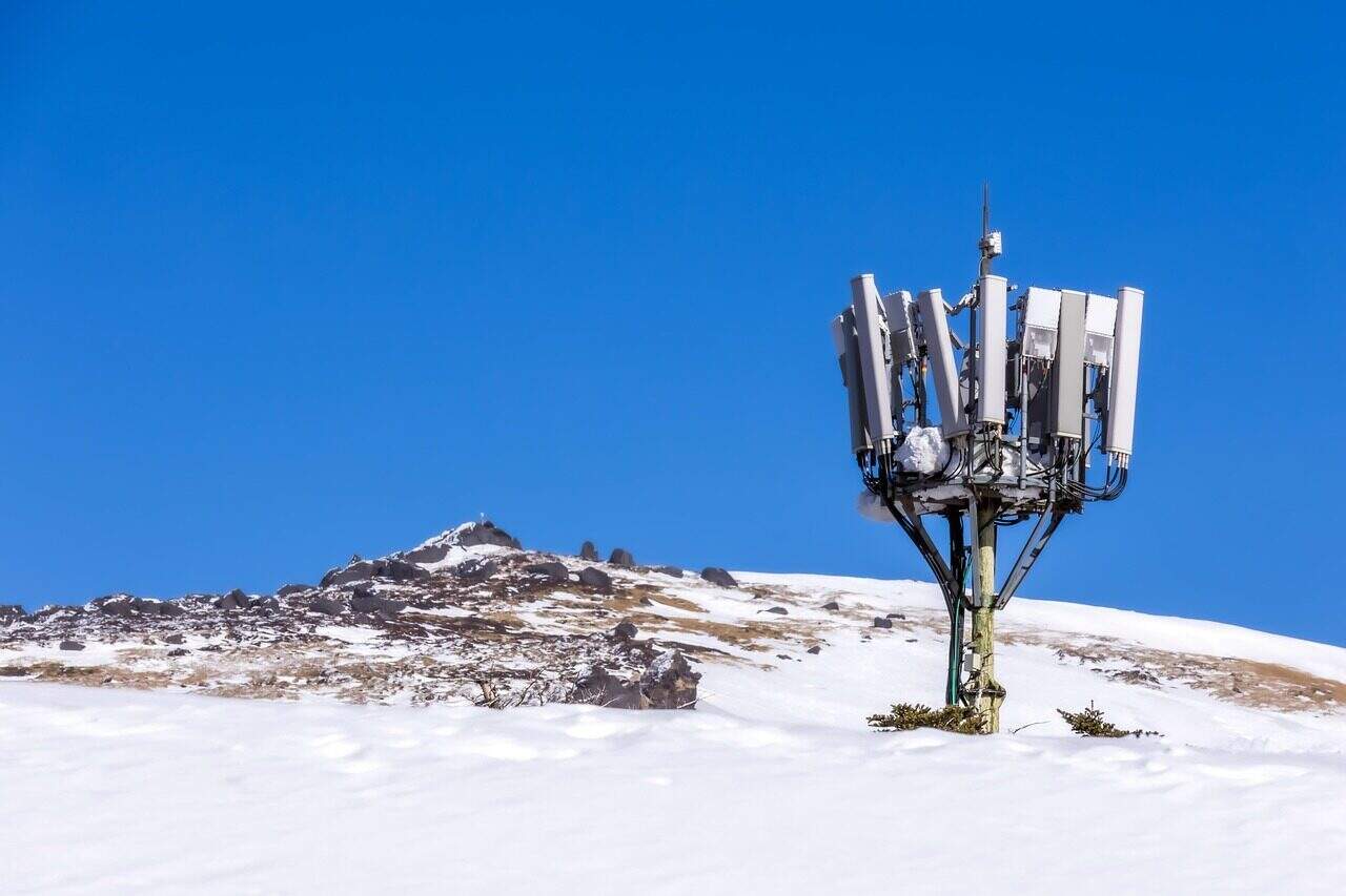base station, mountain, antenna, cell phone, smartphone, normal, communication, network, nature, winter, snow, mount hanlla